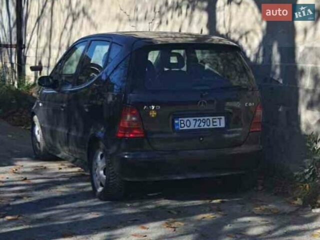 Мерседес А класс 2000 в Черткове на Automoto.ua Серый Мерседес А класс, объемом двигателя 1.7 л и пробегом 230 тыс. км за 3250 $, фото 1 на Automoto.ua