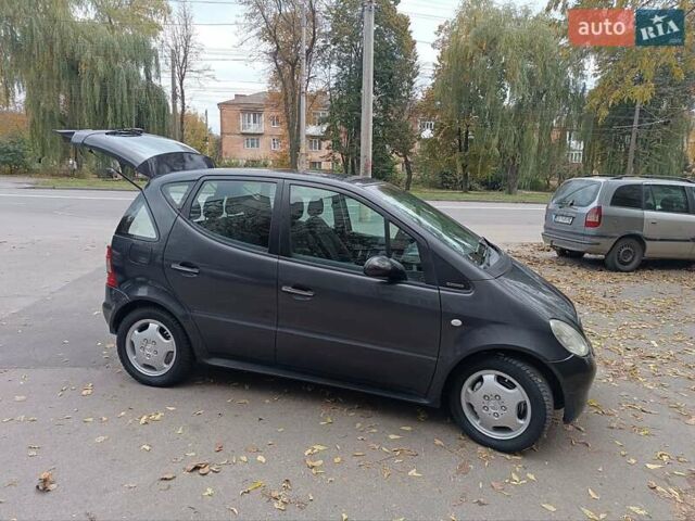 Мерседес А класс 2000 в Виннице на Automoto.ua Серый Мерседес А класс, объемом двигателя 1.6 л и пробегом 177 тыс. км за 4000 $, фото 6 на Automoto.ua