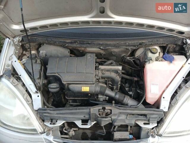 Серый Мерседес А класс, объемом двигателя 1.4 л и пробегом 120 тыс. км за 4800 $, фото 12 на Automoto.ua