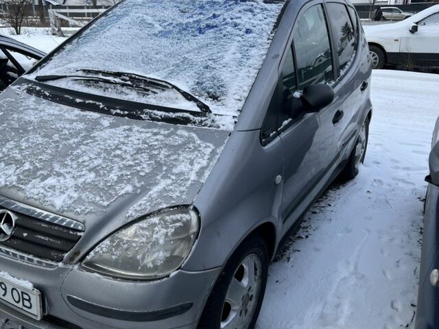 Серый Мерседес А класс, объемом двигателя 1.4 л и пробегом 200 тыс. км за 2300 $, фото 6 на Automoto.ua