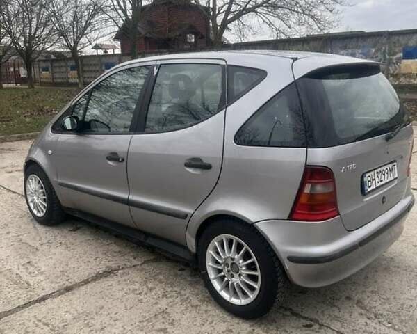 Сірий Мерседес А клас, об'ємом двигуна 1.7 л та пробігом 265 тис. км за 2800 $, фото 5 на Automoto.ua