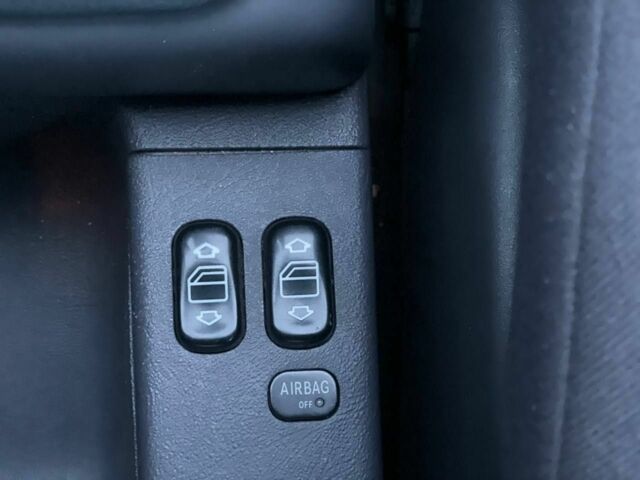 Сірий Мерседес А клас, об'ємом двигуна 1.4 л та пробігом 176 тис. км за 2999 $, фото 8 на Automoto.ua