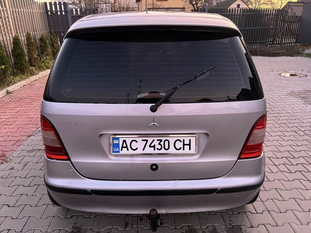 Сірий Мерседес А клас, об'ємом двигуна 1.7 л та пробігом 269 тис. км за 1850 $, фото 3 на Automoto.ua