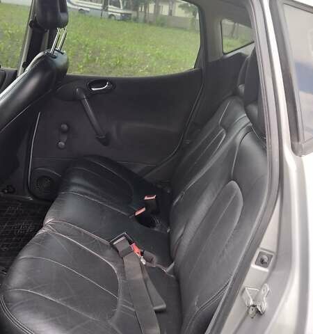 Серый Мерседес А класс, объемом двигателя 1.7 л и пробегом 283 тыс. км за 4500 $, фото 37 на Automoto.ua