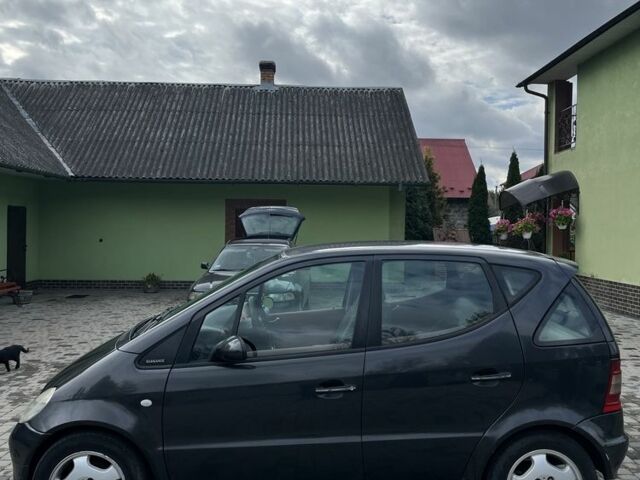 Серый Мерседес А класс, объемом двигателя 1.7 л и пробегом 340 тыс. км за 2950 $, фото 1 на Automoto.ua