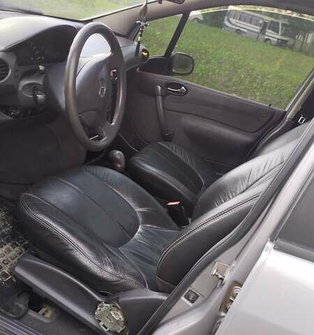 Серый Мерседес А класс, объемом двигателя 1.7 л и пробегом 283 тыс. км за 4500 $, фото 22 на Automoto.ua