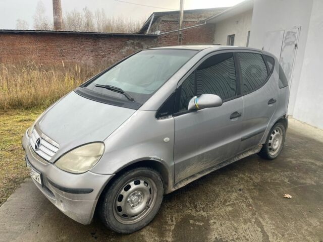 Серый Мерседес А класс, объемом двигателя 1.7 л и пробегом 260 тыс. км за 800 $, фото 3 на Automoto.ua