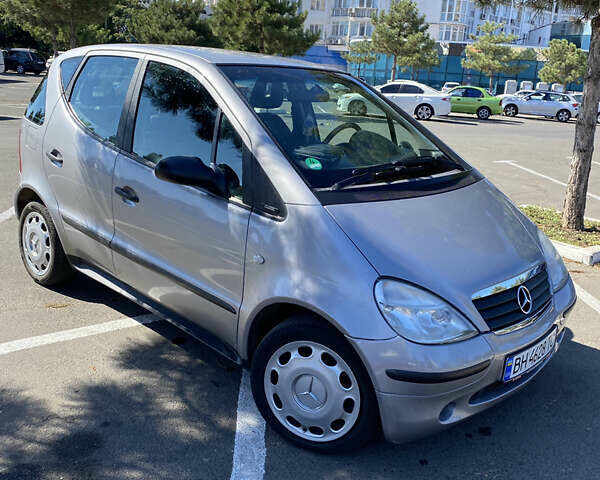 Сірий Мерседес А клас, об'ємом двигуна 1.6 л та пробігом 180 тис. км за 4000 $, фото 2 на Automoto.ua