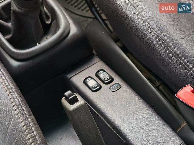 Сірий Мерседес А клас, об'ємом двигуна 2 л та пробігом 323 тис. км за 3490 $, фото 17 на Automoto.ua