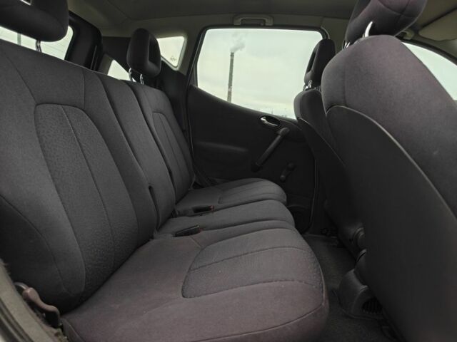 Сірий Мерседес А клас, об'ємом двигуна 1.4 л та пробігом 176 тис. км за 2700 $, фото 13 на Automoto.ua