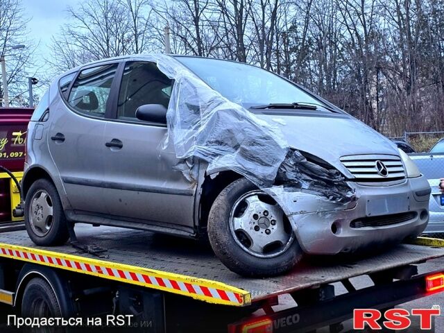 Сірий Мерседес А клас, об'ємом двигуна 1.7 л та пробігом 200 тис. км за 1500 $, фото 1 на Automoto.ua
