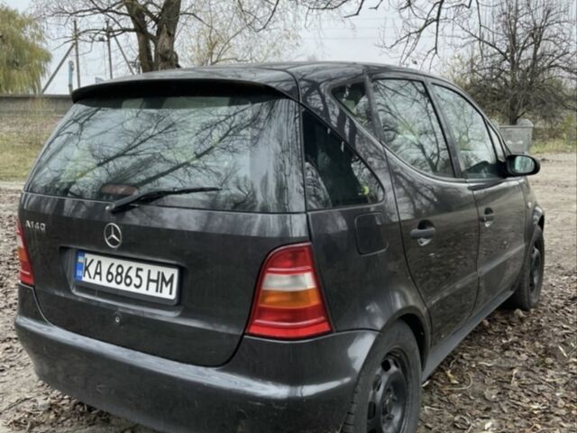 Сірий Мерседес А клас, об'ємом двигуна 1.4 л та пробігом 165 тис. км за 2400 $, фото 2 на Automoto.ua