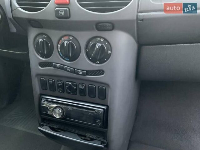 Сірий Мерседес А клас, об'ємом двигуна 1.69 л та пробігом 290 тис. км за 3100 $, фото 18 на Automoto.ua