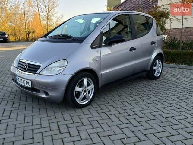 Сірий Мерседес А клас, об'ємом двигуна 1.7 л та пробігом 232 тис. км за 4000 $, фото 45 на Automoto.ua