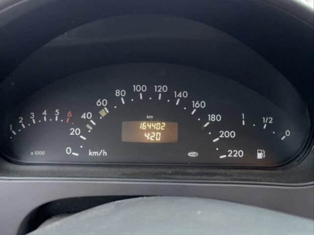 Сірий Мерседес А клас, об'ємом двигуна 1.4 л та пробігом 165 тис. км за 2400 $, фото 6 на Automoto.ua