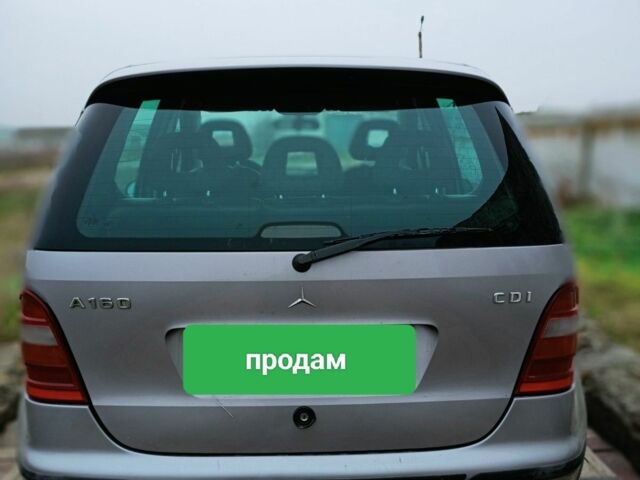 Серый Мерседес А класс, объемом двигателя 1.7 л и пробегом 250 тыс. км за 3890 $, фото 1 на Automoto.ua