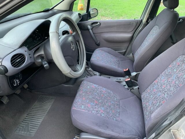 Серый Мерседес А класс, объемом двигателя 1.7 л и пробегом 290 тыс. км за 2900 $, фото 11 на Automoto.ua