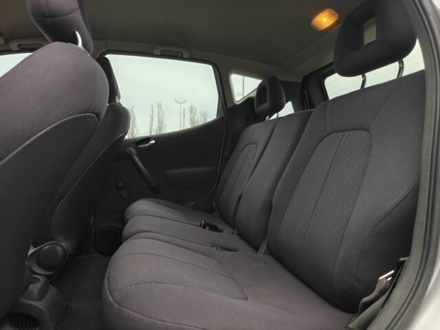 Сірий Мерседес А клас, об'ємом двигуна 1.4 л та пробігом 176 тис. км за 2700 $, фото 12 на Automoto.ua