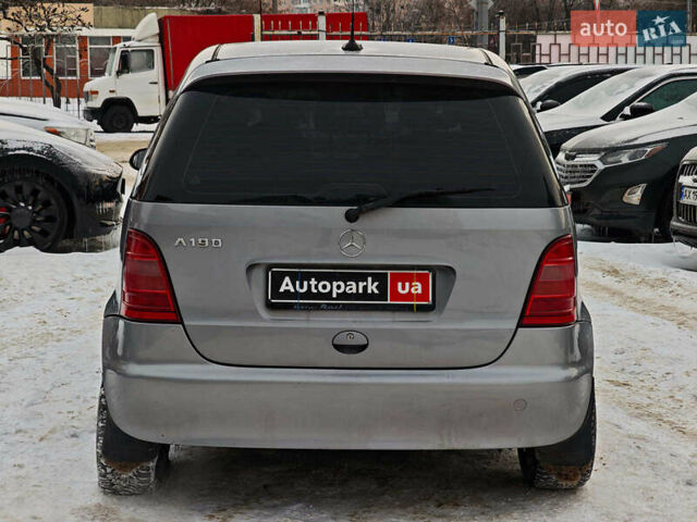 Сірий Мерседес А клас, об'ємом двигуна 2 л та пробігом 323 тис. км за 3490 $, фото 4 на Automoto.ua