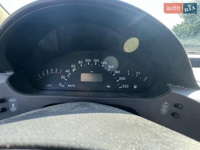 Серый Мерседес А класс, объемом двигателя 1.6 л и пробегом 270 тыс. км за 2800 $, фото 16 на Automoto.ua