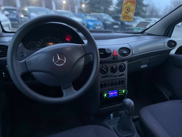 Сірий Мерседес А клас, об'ємом двигуна 1.4 л та пробігом 176 тис. км за 2999 $, фото 17 на Automoto.ua