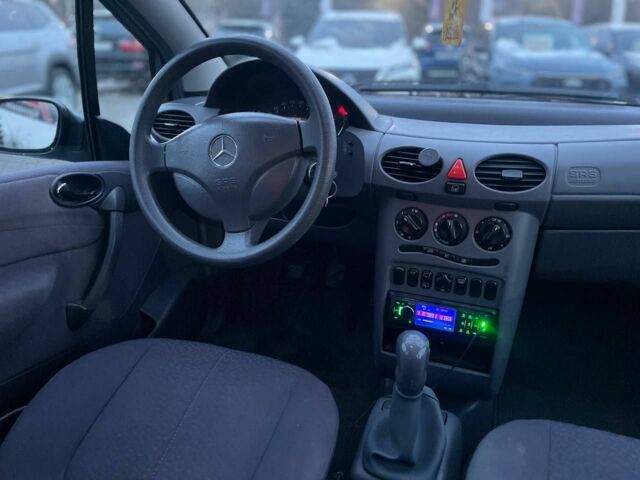 Сірий Мерседес А клас, об'ємом двигуна 1.4 л та пробігом 176 тис. км за 2999 $, фото 16 на Automoto.ua