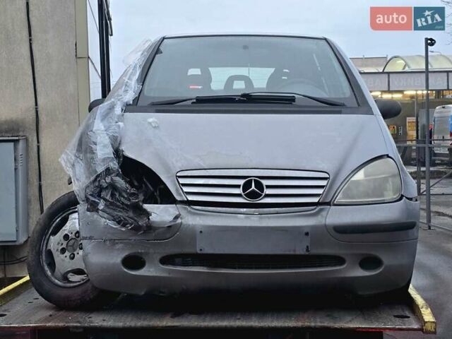 Сірий Мерседес А клас, об'ємом двигуна 1.69 л та пробігом 250 тис. км за 1500 $, фото 3 на Automoto.ua