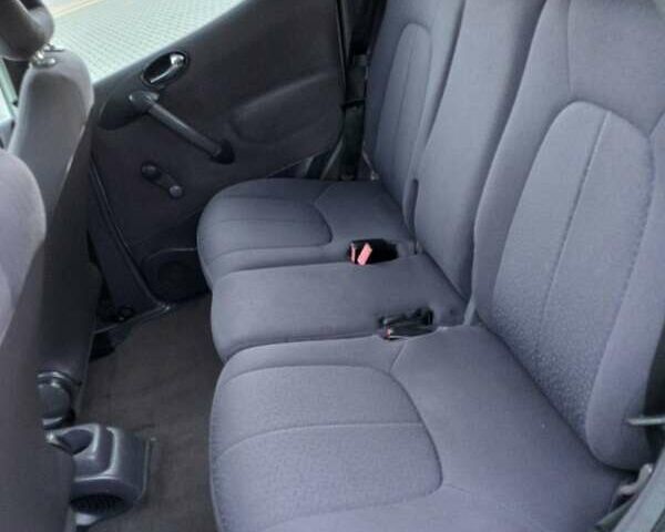 Сірий Мерседес А клас, об'ємом двигуна 1.7 л та пробігом 232 тис. км за 4000 $, фото 22 на Automoto.ua