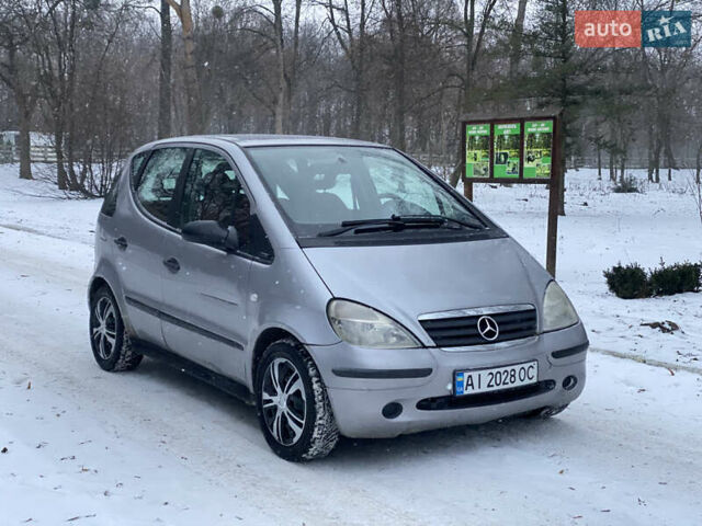 Сірий Мерседес А клас, об'ємом двигуна 1.69 л та пробігом 300 тис. км за 3000 $, фото 2 на Automoto.ua