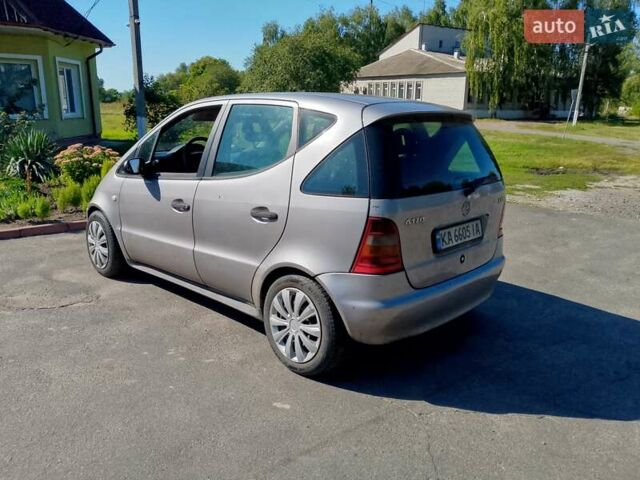 Мерседес А клас 2000 у Борисполе на Automoto.ua Сірий Мерседес А клас, об'ємом двигуна 1.69 л та пробігом 300 тис. км за 2700 $, фото 5 на Automoto.ua