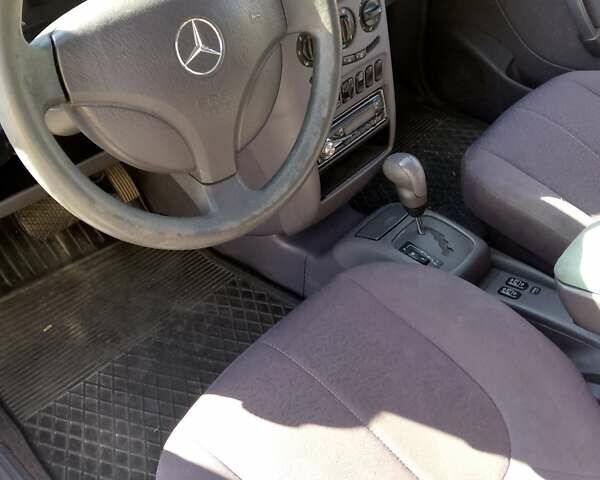Мерседес А клас 2000 у Борисполе на Automoto.ua Сірий Мерседес А клас, об'ємом двигуна 1.69 л та пробігом 300 тис. км за 2700 $, фото 1 на Automoto.ua
