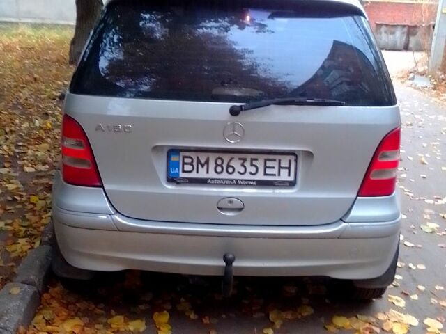 Серый Мерседес А класс, объемом двигателя 1.6 л и пробегом 220 тыс. км за 3200 $, фото 2 на Automoto.ua