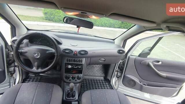 Сірий Мерседес А клас, об'ємом двигуна 1.6 л та пробігом 238 тис. км за 3300 $, фото 21 на Automoto.ua