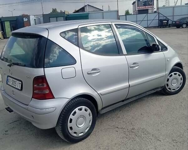 Серый Мерседес А класс, объемом двигателя 1.69 л и пробегом 261 тыс. км за 3500 $, фото 3 на Automoto.ua