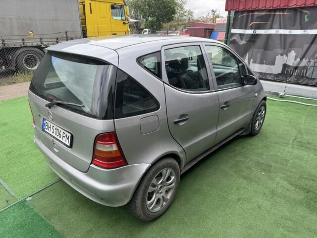 Серый Мерседес А класс, объемом двигателя 1.4 л и пробегом 205 тыс. км за 3250 $, фото 1 на Automoto.ua