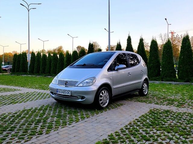 Серый Мерседес А класс, объемом двигателя 1.6 л и пробегом 230 тыс. км за 3400 $, фото 5 на Automoto.ua