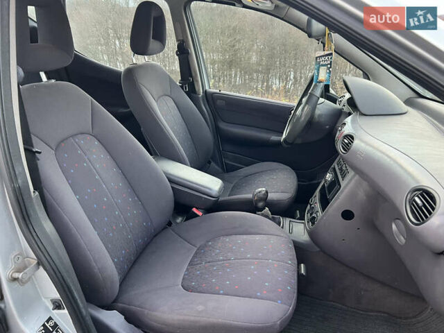 Серый Мерседес А класс, объемом двигателя 1.7 л и пробегом 213 тыс. км за 2999 $, фото 25 на Automoto.ua