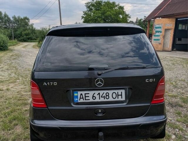 Серый Мерседес А класс, объемом двигателя 1.7 л и пробегом 320 тыс. км за 3500 $, фото 8 на Automoto.ua