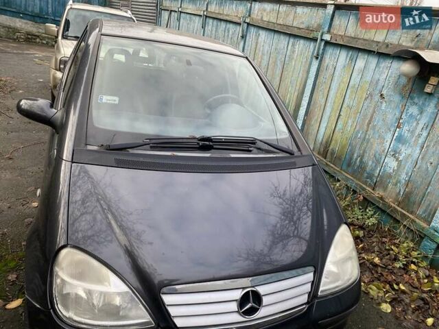 Серый Мерседес А класс, объемом двигателя 1.9 л и пробегом 175 тыс. км за 1527 $, фото 3 на Automoto.ua