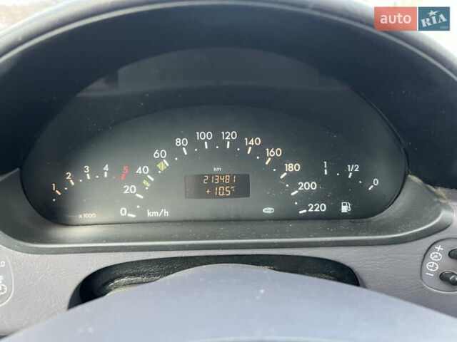 Серый Мерседес А класс, объемом двигателя 1.7 л и пробегом 213 тыс. км за 2999 $, фото 22 на Automoto.ua