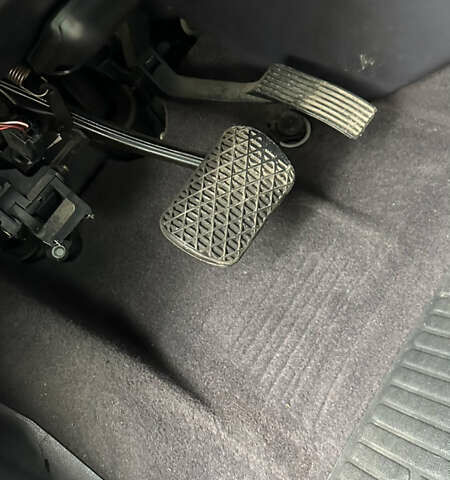 Серый Мерседес А класс, объемом двигателя 1.9 л и пробегом 245 тыс. км за 5200 $, фото 25 на Automoto.ua