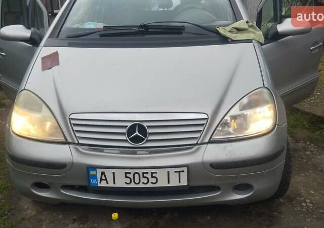 Серый Мерседес А класс, объемом двигателя 1.69 л и пробегом 261 тыс. км за 3500 $, фото 8 на Automoto.ua