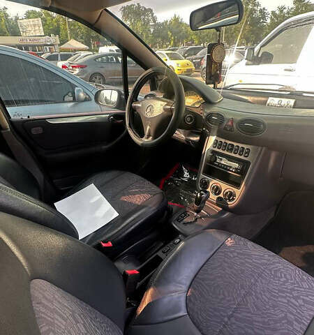 Мерседес А класс 2001 в Кропивницком (Кировограде) на Automoto.ua Серый Мерседес А класс, объемом двигателя 1.7 л и пробегом 360 тыс. км за 4699 $, фото 6 на Automoto.ua