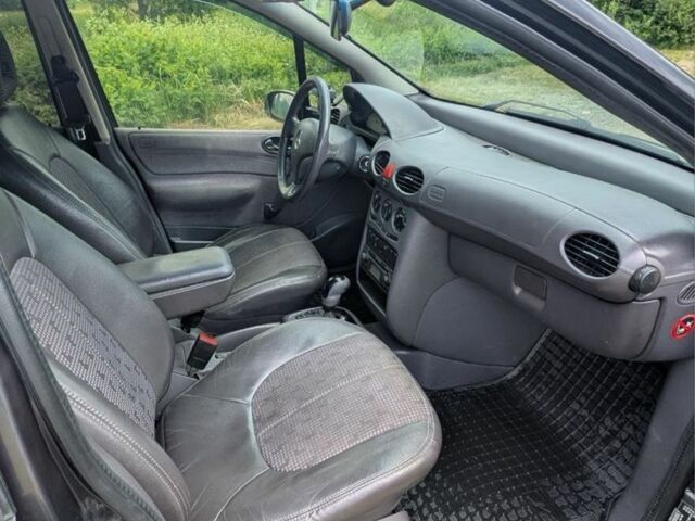 Серый Мерседес А класс, объемом двигателя 1.7 л и пробегом 320 тыс. км за 3500 $, фото 11 на Automoto.ua