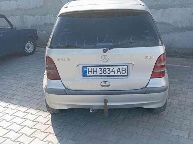 Сірий Мерседес А клас, об'ємом двигуна 1.7 л та пробігом 350 тис. км за 3200 $, фото 3 на Automoto.ua