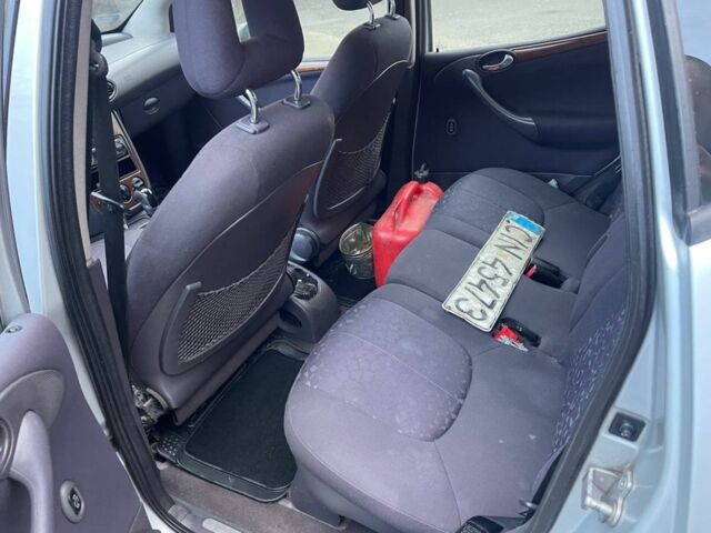 Серый Мерседес А класс, объемом двигателя 1.7 л и пробегом 125 тыс. км за 950 $, фото 7 на Automoto.ua