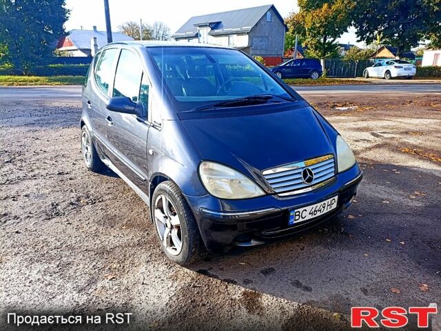 Мерседес А класс 2001 в Ровно на Automoto.ua Серый Мерседес А класс, объемом двигателя 1.9 л и пробегом 180 тыс. км за 2950 $, фото 2 на Automoto.ua