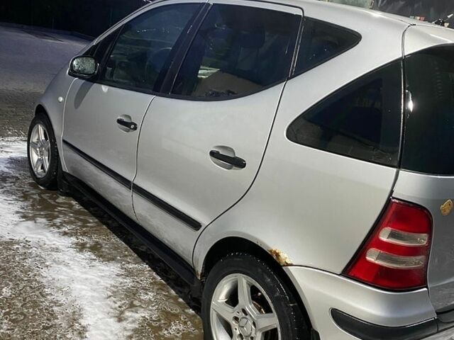 Сірий Мерседес А клас, об'ємом двигуна 1.4 л та пробігом 322 тис. км за 3100 $, фото 2 на Automoto.ua