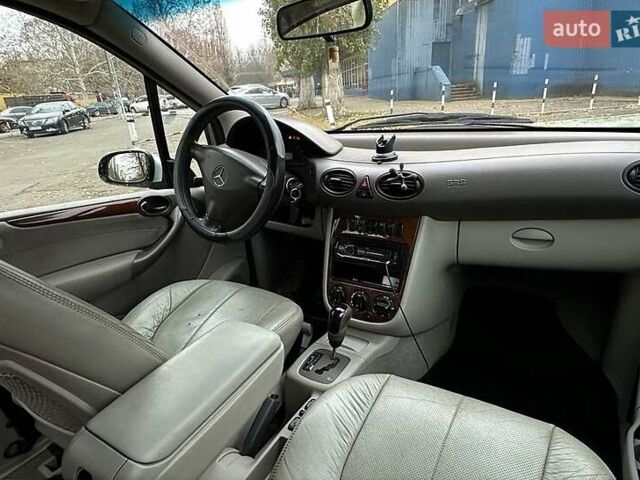 Серый Мерседес А класс, объемом двигателя 1.9 л и пробегом 273 тыс. км за 3800 $, фото 5 на Automoto.ua