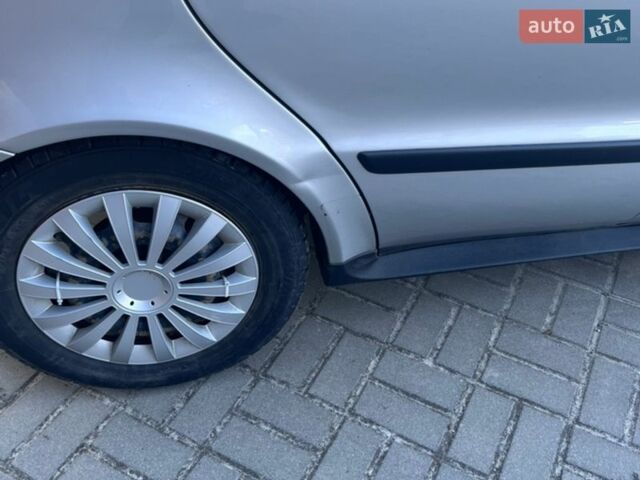 Сірий Мерседес А клас, об'ємом двигуна 1.69 л та пробігом 185 тис. км за 3990 $, фото 7 на Automoto.ua